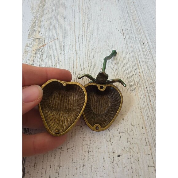 Sweet romance raspberry box trinket glitter rhinestone realistic lifelike - Picture 8 of 8